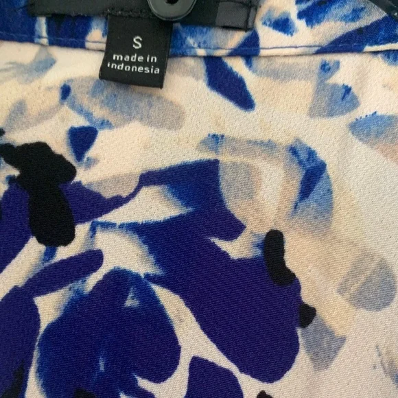 The Limited Blue and Cream Long Sleeve Floral Shirt Dress - Picture 2 of 9